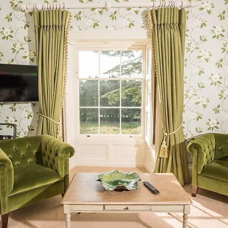 Boyne House Гостевой дом *